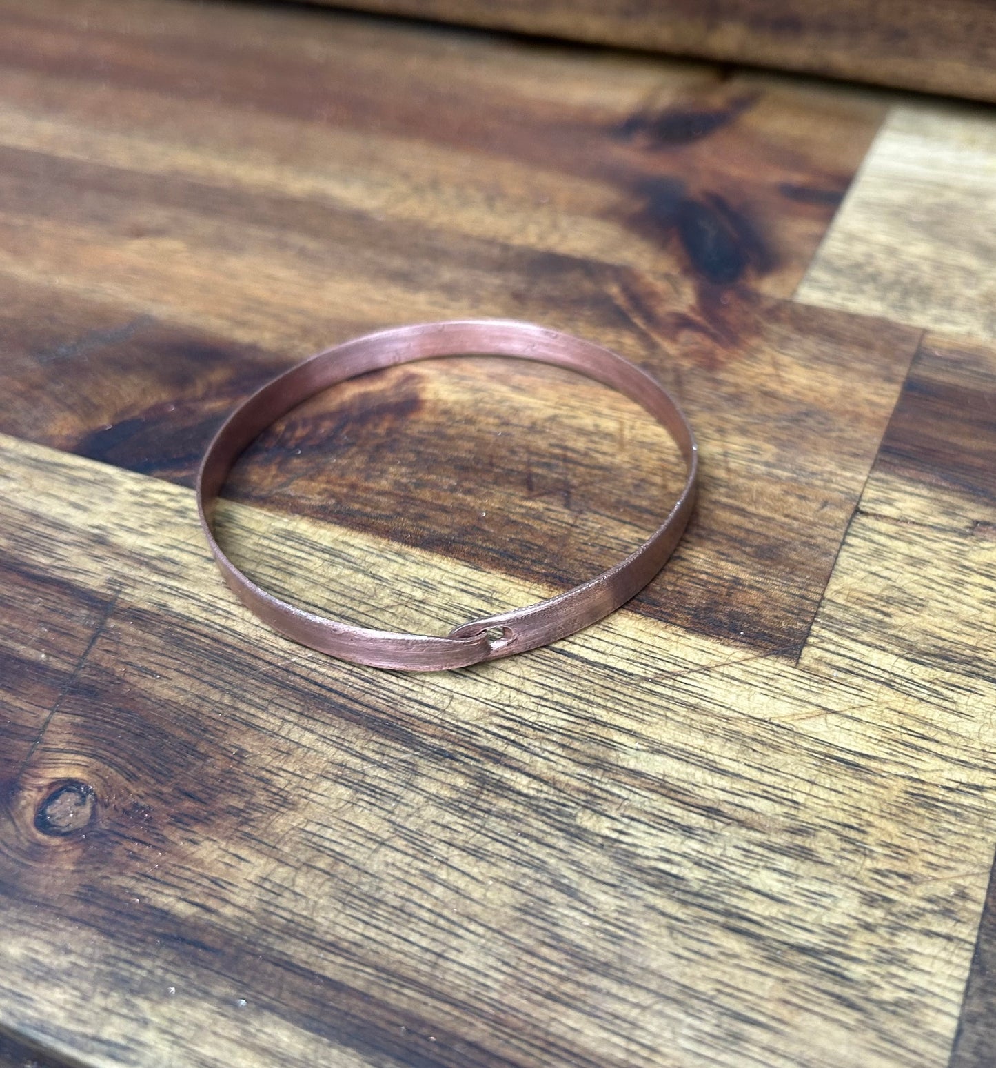 Copper bangles for women or men